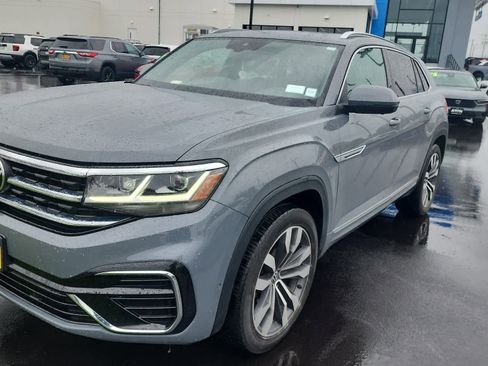 Used 2020 Volkswagen Atlas Cross Sport SEL Premium R-Line AWD/4WD image 1