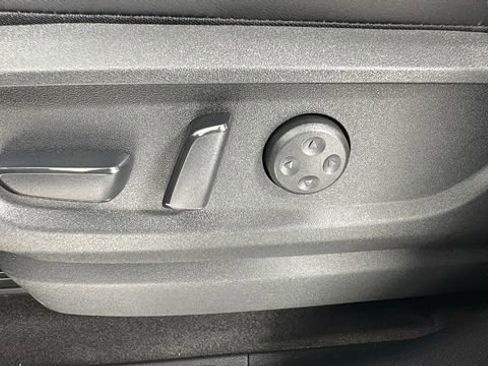 New 2026 Nissan Armada Platinum AWD/4WD image 11