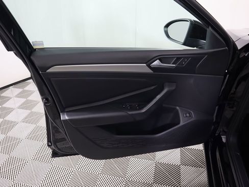 Used 2019 Volkswagen Jetta S w/ Driver Assistance Package image 24