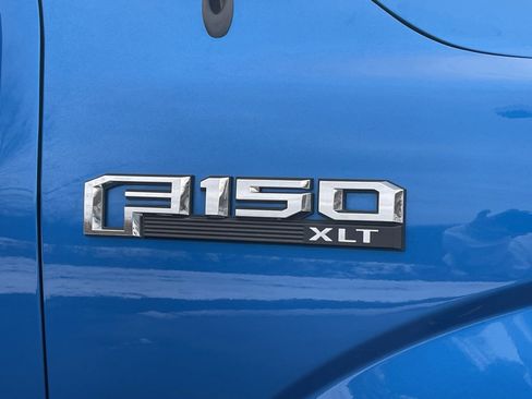 Used 2019 Ford F150 XLT w/ Equipment Group 302A Luxury image 11