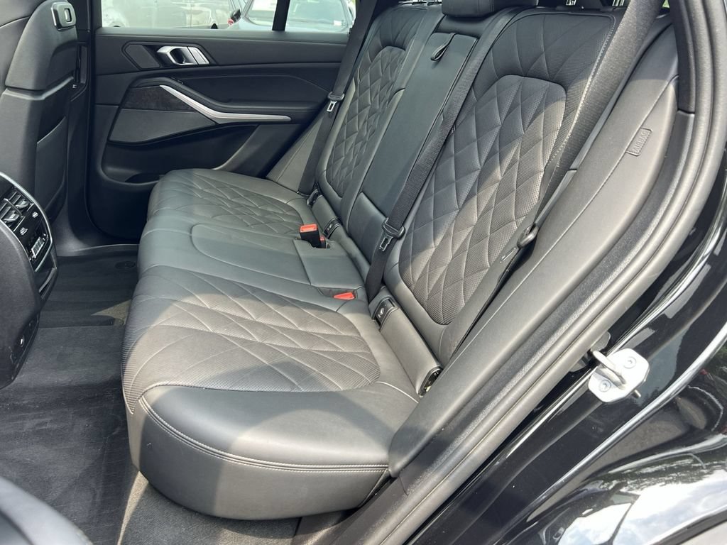 Used 2024 BMW X5 xDrive40i AWD/4WD image 30