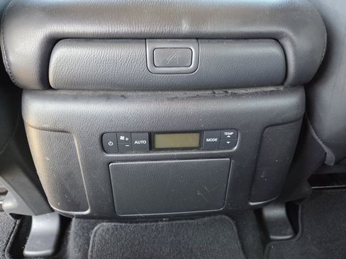 Used 2022 Nissan Armada SV w/ Cargo Package image 19