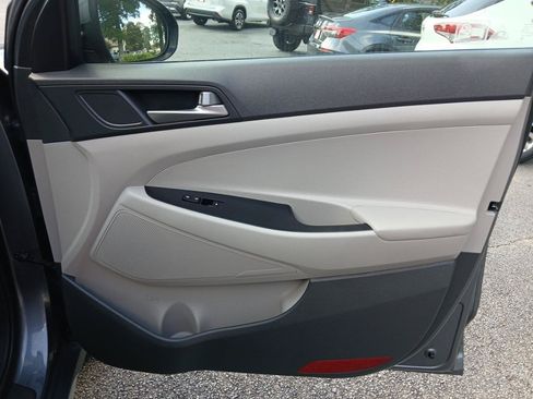 Used 2018 Hyundai Tucson SEL FWD image 15
