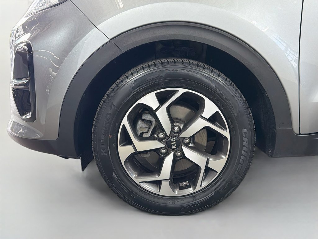 Used 2020 Kia Sportage LX FWD image 30