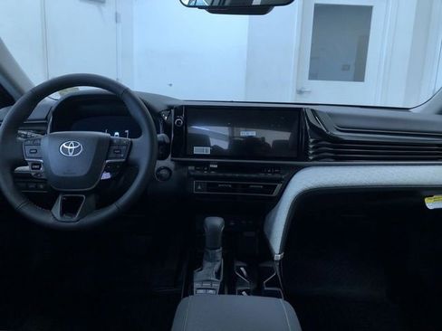 New 2026 Toyota Camry XLE image 17
