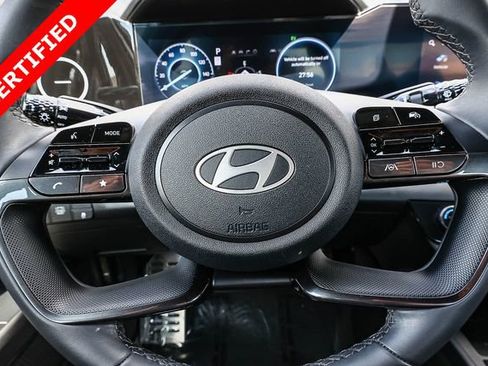Certified 2025 Hyundai Elantra SEL FWD image 26