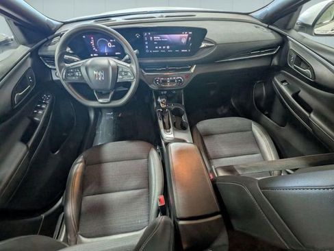 Used 2025 Buick Envista Sport Touring FWD image 27