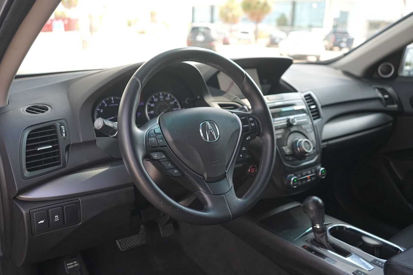 Used 2014 Acura RDX w/ Technology Package FWD image 2