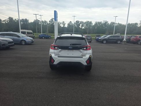 Used 2024 Subaru Crosstrek 2.5i Sport w/ Crosstrek Mirror Package AWD/4WD image 4