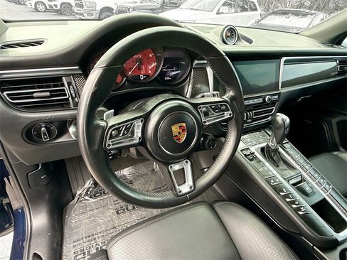 Used 2021 Porsche Macan GTS image 12