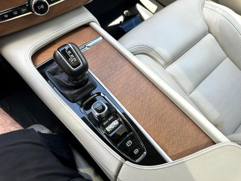 Used 2019 Volvo XC90 T6 Inscription w/ Luxury Package image 42