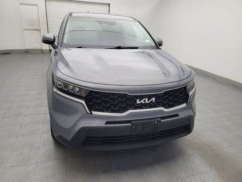 Used 2022 Kia Sorento LX FWD image 14