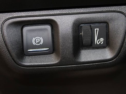 Used 2023 GMC Acadia AT4 w/ Preferred Package image 40