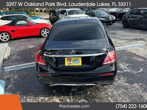 Used 2017 Mercedes-Benz E 300 4MATIC w/ Premium 1 Package image 10
