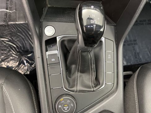 Used 2022 Volkswagen Taos SE image 15