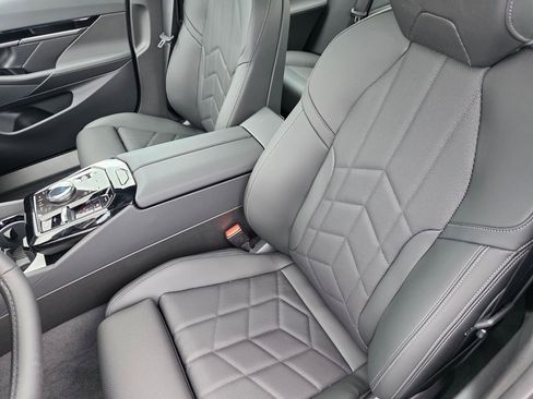 New 2026 BMW 530i w/ Convenience Package image 9