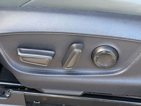 Used 2024 Toyota Tacoma Trailhunter image 18