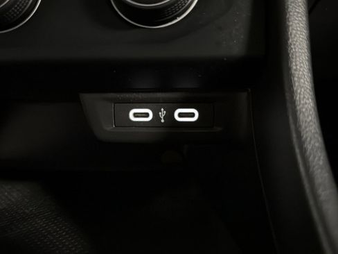 Certified 2024 Volkswagen Jetta Sport image 25