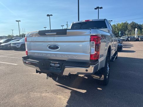 Used 2019 Ford F350 XLT w/ XLT Premium Package AWD/4WD image 12
