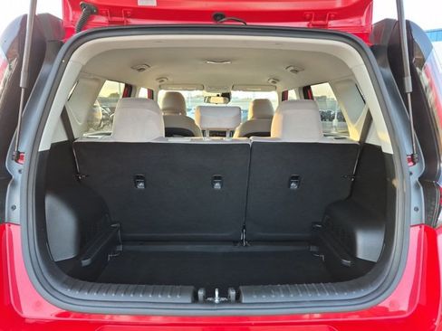 Used 2025 Kia Soul LX FWD image 6