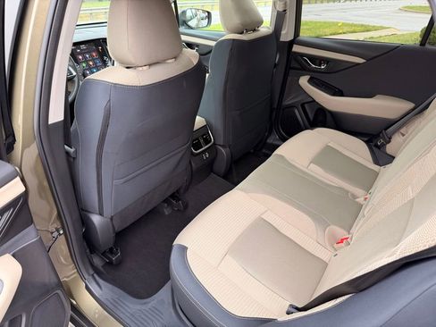 Used 2025 Subaru Outback Premium w/ Popular Package #1A image 29