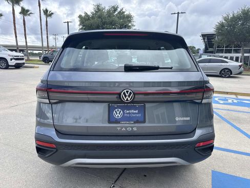 Used 2025 Volkswagen Taos S FWD image 6