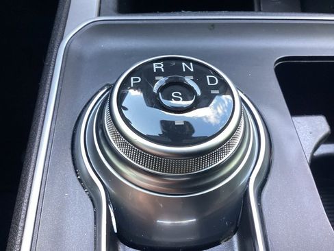 Used 2021 Ford Edge SE image 54