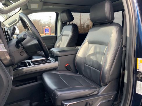 Used 2023 Ford F250 Lariat w/ Lariat Ultimate Package image 11