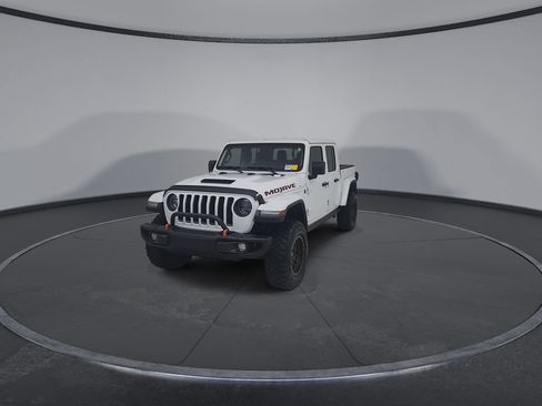 Used 2023 Jeep Gladiator Mojave w/ LED Lighting Group AWD/4WD image 6
