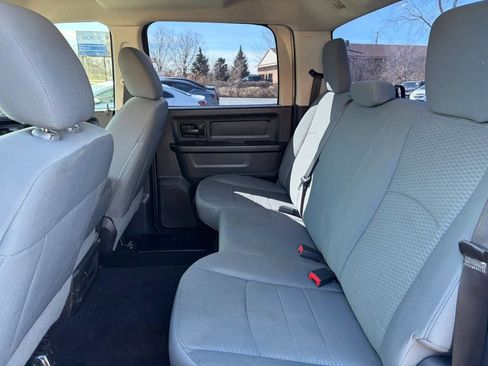 Used 2014 RAM 1500 Express image 11