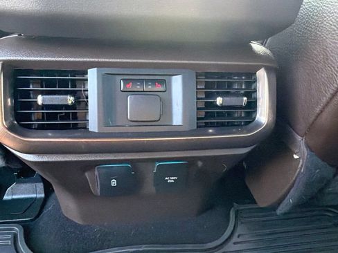Used 2025 Ford F150 King Ranch AWD/4WD image 18