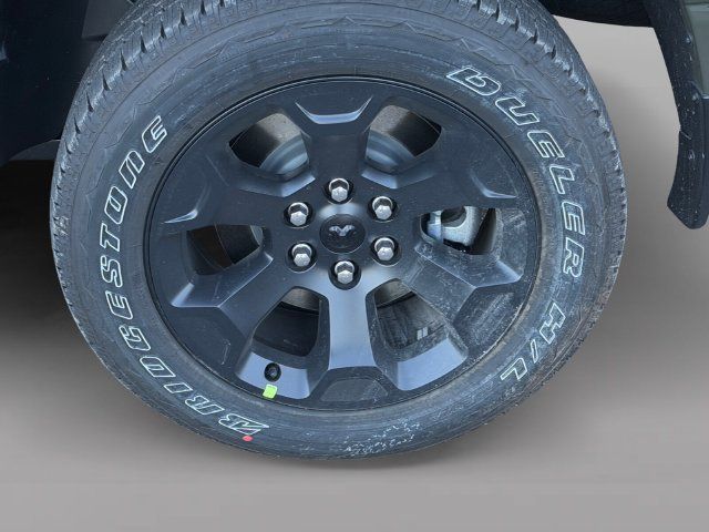 New 2027 RAM 1500 Express AWD/4WD image 9