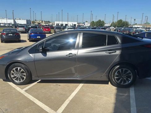 Used 2019 Toyota Prius Limited image 7