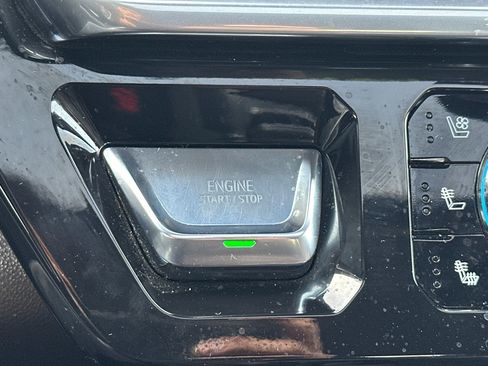 Used 2022 GMC Sierra 1500 Denali w/ Denali Reserve Package image 22