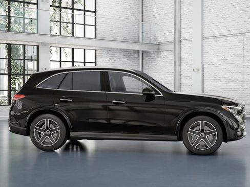 New 2026 Mercedes-Benz GLC 300 image 10
