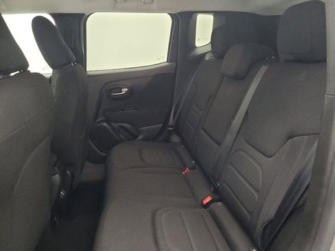 Used 2021 Jeep Renegade Latitude w/ Convenience Group FWD image 18