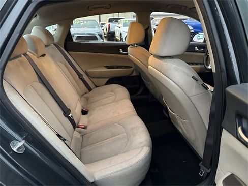 Used 2016 Kia Optima LX image 17