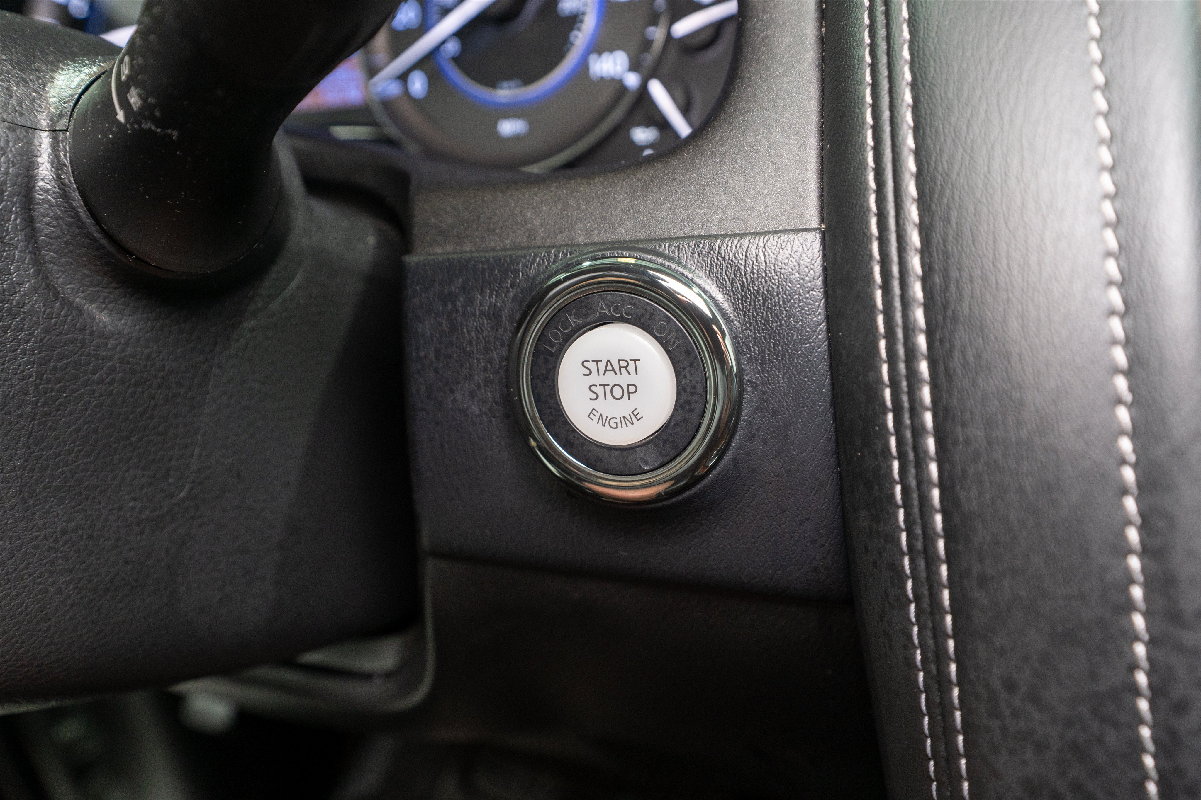 Used 2019 INFINITI QX80 Luxe w/ Proassist Package RWD image 32