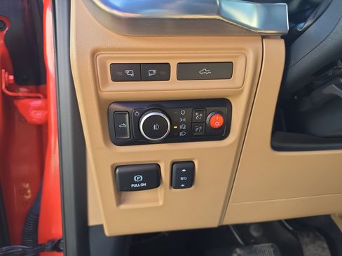 Used 2023 Ford F150 Lariat w/ Trailer Tow Package AWD/4WD image 21