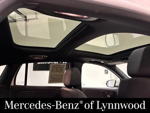 Used 2026 Mercedes-Benz GLA 250 4MATIC image 12