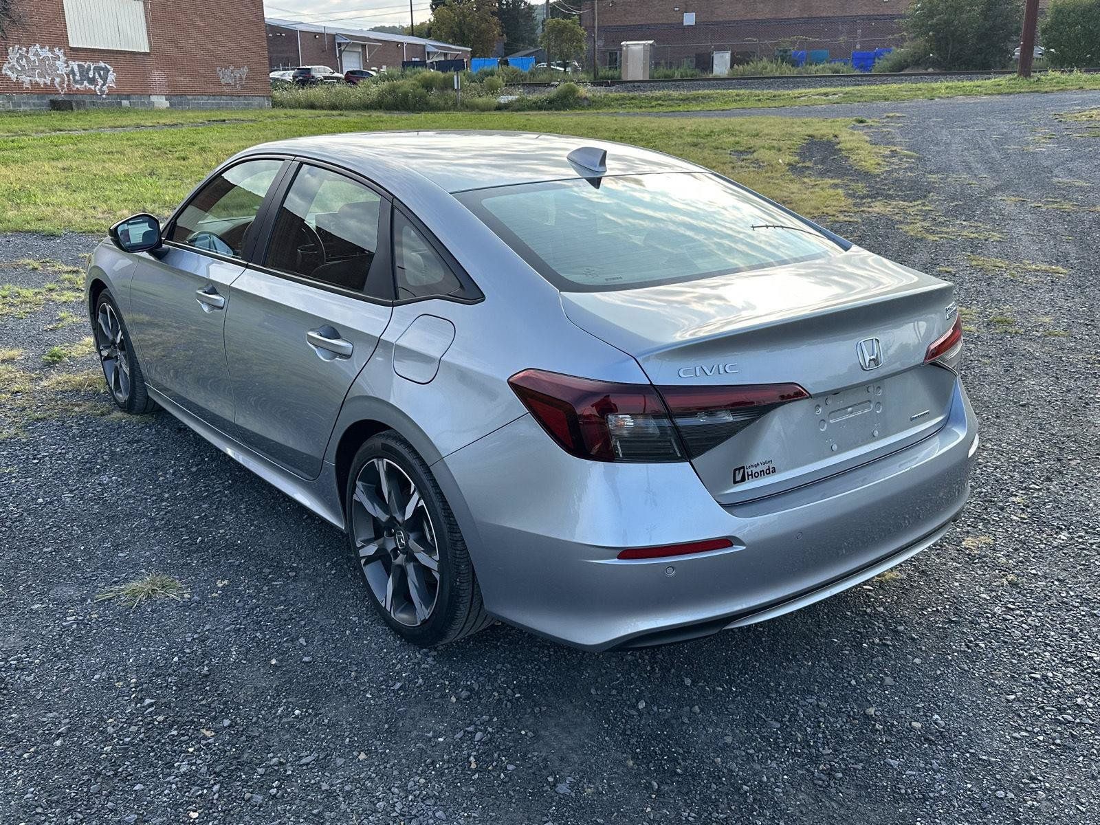 Certified 2025 Honda Civic Sport Touring image 6