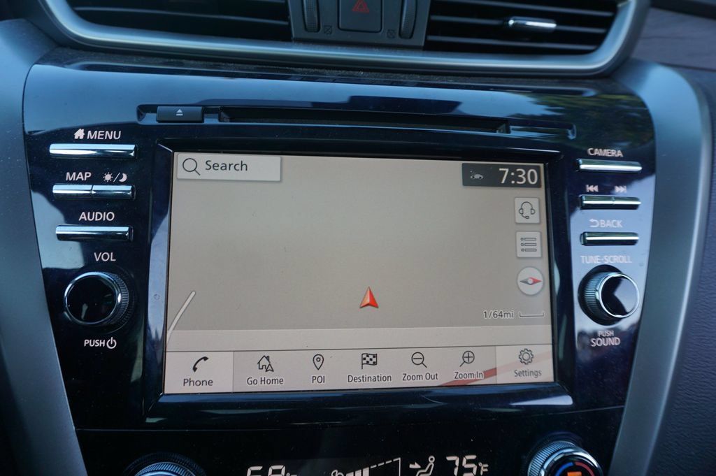 Used 2024 Nissan Murano Platinum w/ Cargo Package FWD image 10