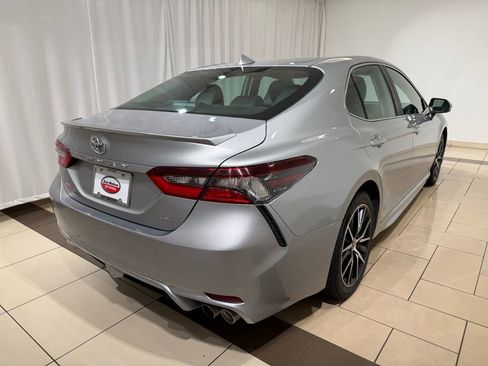 Certified 2024 Toyota Camry SE image 5