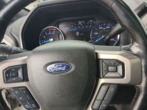 Used 2018 Ford F250 Platinum w/ Platinum Ultimate Package image 14