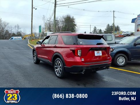 Certified 2022 Ford Explorer ST-Line w/ Class IV Trailer Tow Package image 5