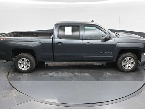 Used 2018 Chevrolet Silverado 1500 LT image 27