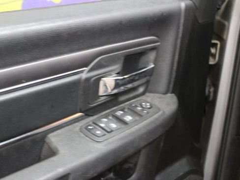 Used 2022 RAM 1500 Warlock AWD/4WD image 13
