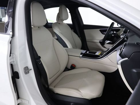 Certified 2026 Mercedes-Benz C 300 4MATIC Sedan image 58