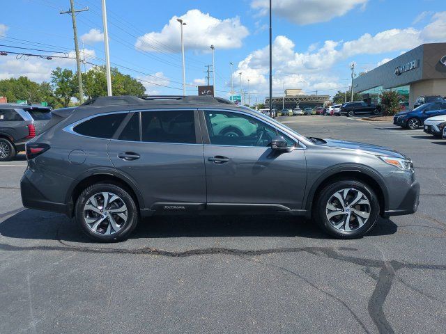 Used 2020 Subaru Outback Limited w/ Popular Package #2 AWD/4WD image 3