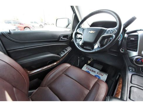 Used 2020 Chevrolet Tahoe Premier w/ Premier Plus Edition RWD image 11